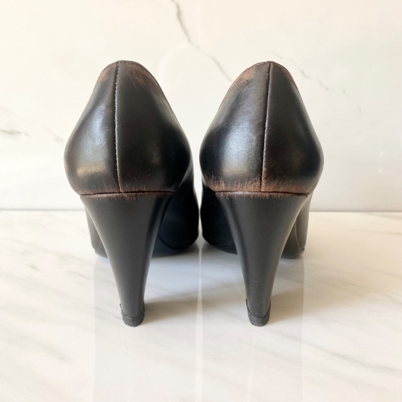 PRADA Mary Jane Shoes size 5.5. - Picture 4 of 8